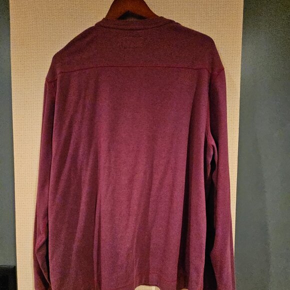The Normal Brand Crewneck Sweatshirt – Maroon | Cozy Everyday Essential - Picture 4 of 5